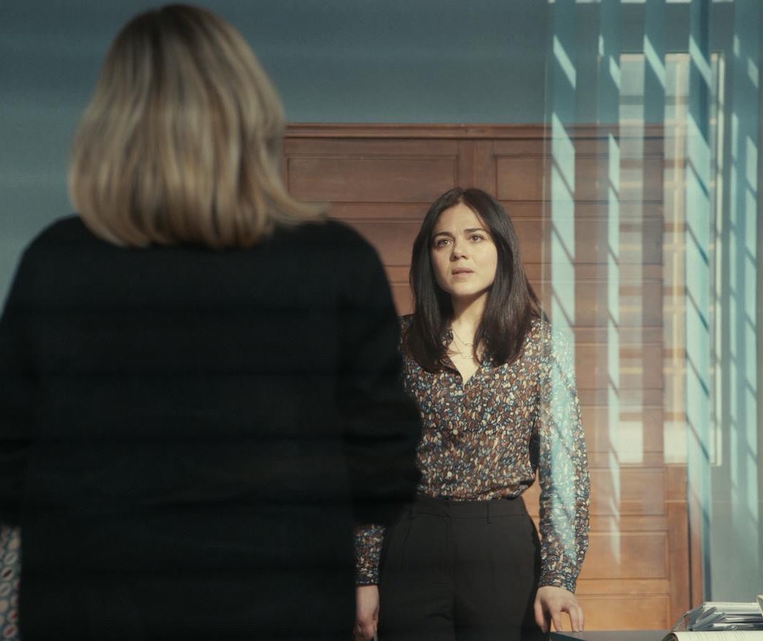 È un privilegio raccontare la vita di qualcuno. È una gioia immensa per me se quella vita è costruita sul coraggio, la resistenza, la scelta quotidiana di esserci. Prof.ssa Carla Cozzolino, da stasera alle 21:30 tu <a href="/RaiUno/">Rai1</a>  #lapreside #LuisaRanieri