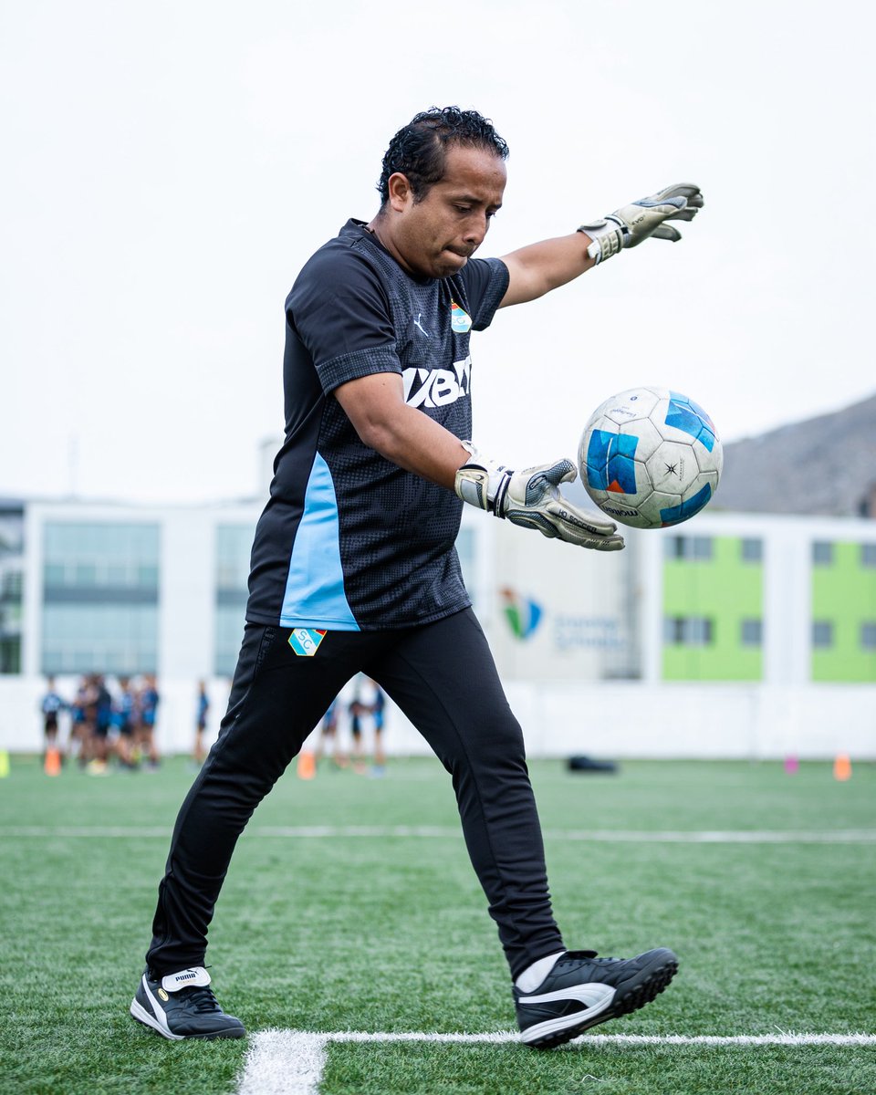 SCfemenino's tweet image. 🧤 Goleras 2026 ⚽️

#SCfem 
#FuerzaCristal