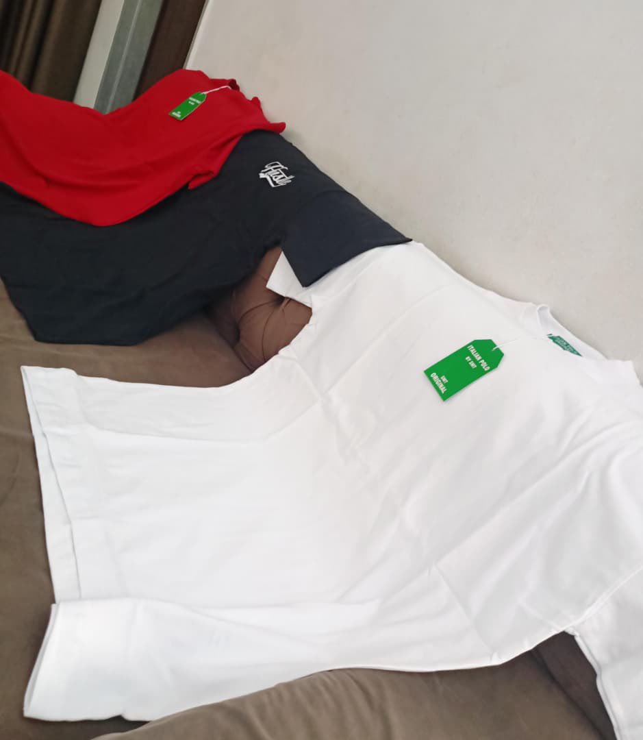 mubarak_jeje's tweet photo. PLAIN TEES 🧵🪡
L,XL,XXL&amp;XXXL

Choose your best color and come get it from us💪🏽💯

For enquiry or order
📞 +2348146499289

 Price 
🏷️| 5,000 Each!

📦 Nationwide Delivery – Quick &amp; Reliable 🚚 https://t.co/pCkfc9qOpq