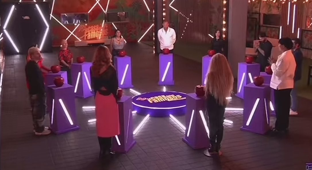 Samu2421h's tweet image. antes de iniciar la nueva temporada

la imagen en donde la trama dio el gran giro y con todo lo que sucedió, se comenzó a forjar un nuevo ganador.

#LaCasaDeLosFamososCol
#LaCasaDeLosFamososCol3