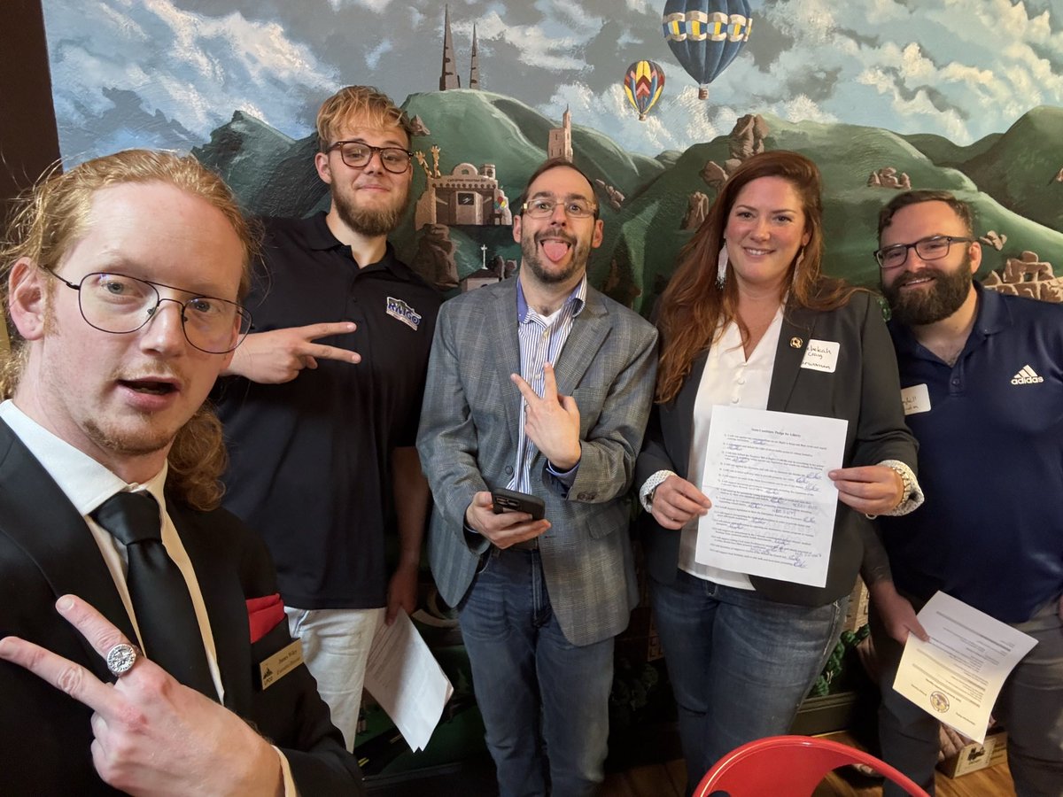 WildEquines🐎🏔🏕🇺🇸🪚🗽 tweet media