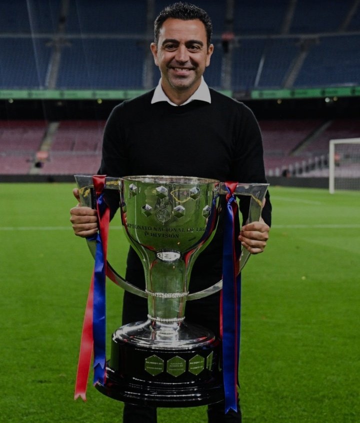 davestowe_'s tweet image. xavi didn't chicken out even when lewandowski was obviously bullying him. 
#notlikeus