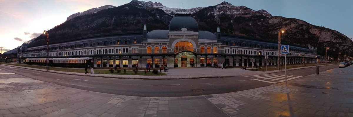 DescobrintMob's tweet image. ☺️ Amb molt d'orgull em presento:

Sóc el Víctor Martorell 👌, estic a X per a publicar contingut ferroviàri entre altres 🚇.

Let's go!