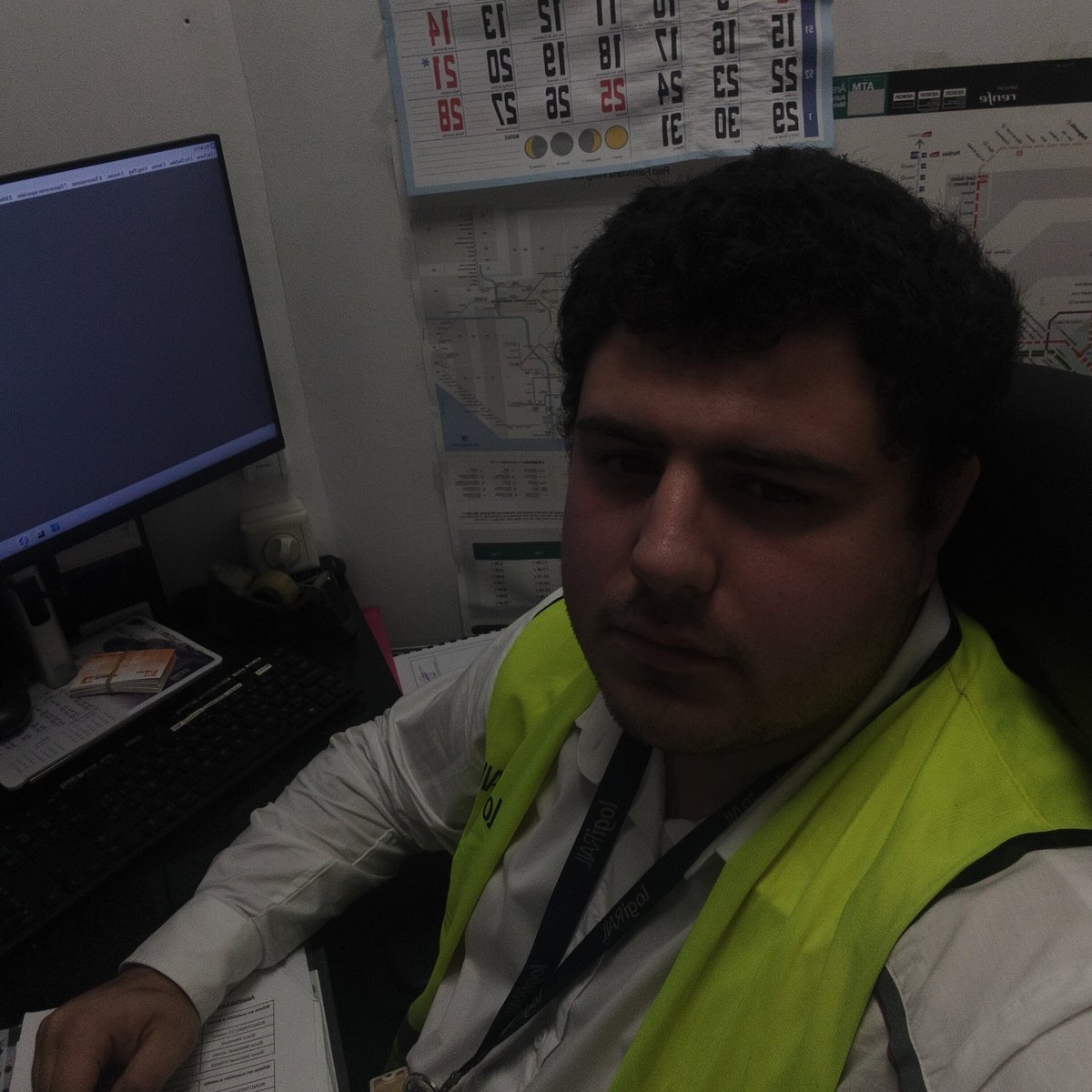 DescobrintMob's tweet image. ☺️ Amb molt d'orgull em presento:

Sóc el Víctor Martorell 👌, estic a X per a publicar contingut ferroviàri entre altres 🚇.

Let's go!