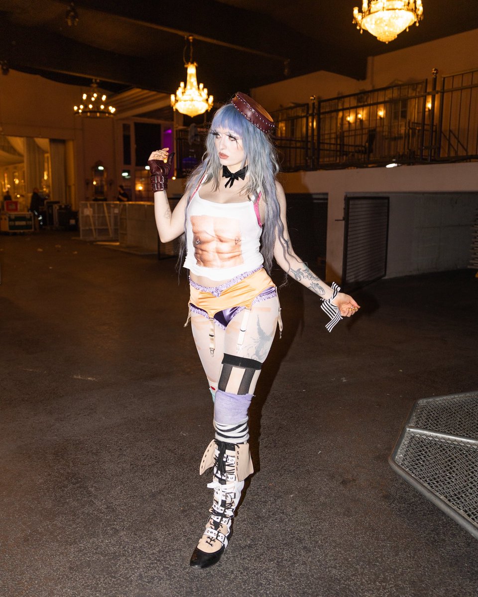 ashnikko tweet media