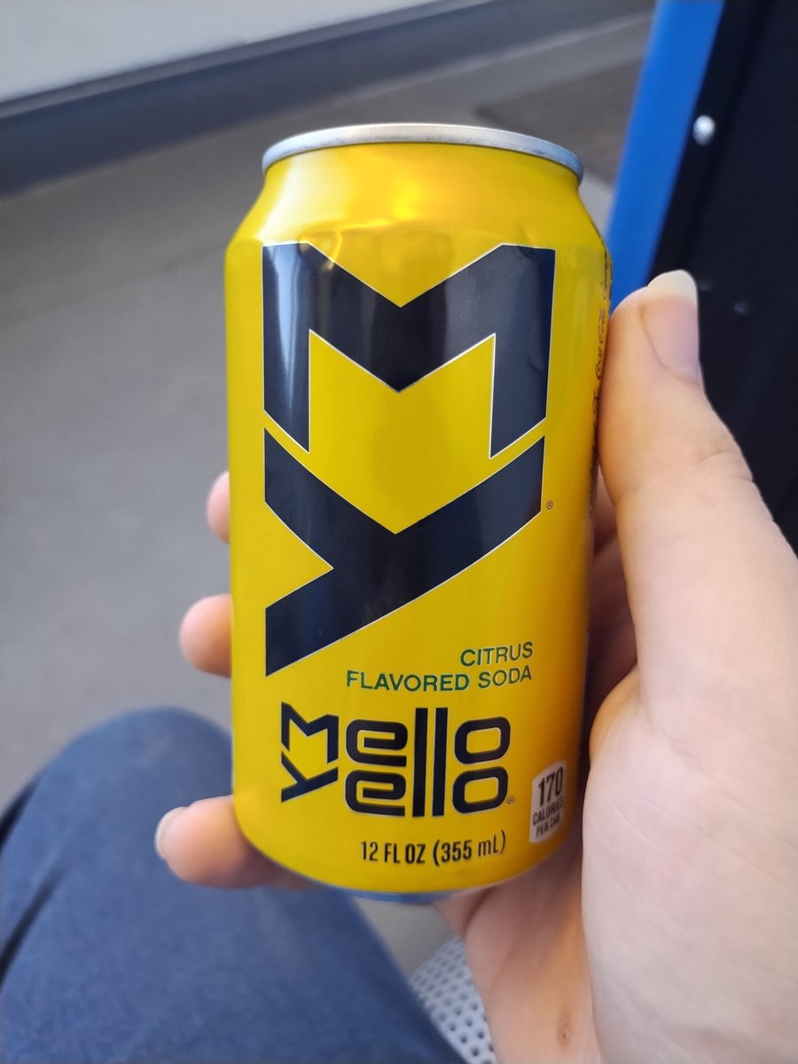 Jadelovesyaoi_'s tweet photo. Bestest soda ever #changemind https://t.co/WSkxp6Uthi