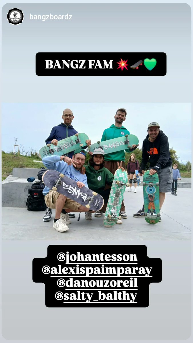 BangzBoard's tweet image. 🚨 BANGZBOARD Webshop! 🚨

🛹💥 Skaters &amp;amp; #Web3 fans, grab your #phygital skateboards powered by VeChain! 💥🛹

Original #BANGZ designs: Stylish boards for 10 000 $VET

Shop now: bangzboardz.com 

#Skate #Web3 #VeChain #BANGZ #Skate2earn #Skatelife #SK8 #RWA #Tokenization