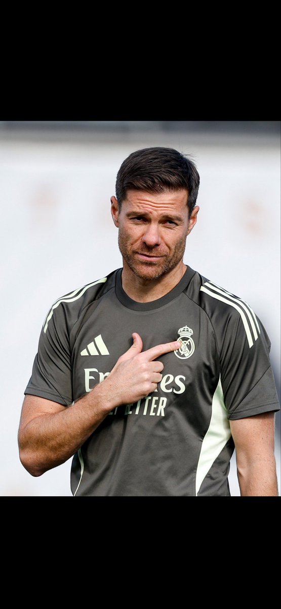 Y decían que era el Xavi bueno! 🤣🤣🤣🤣🤣🤣🤣🤣🤣 #XabiAlonsoOut