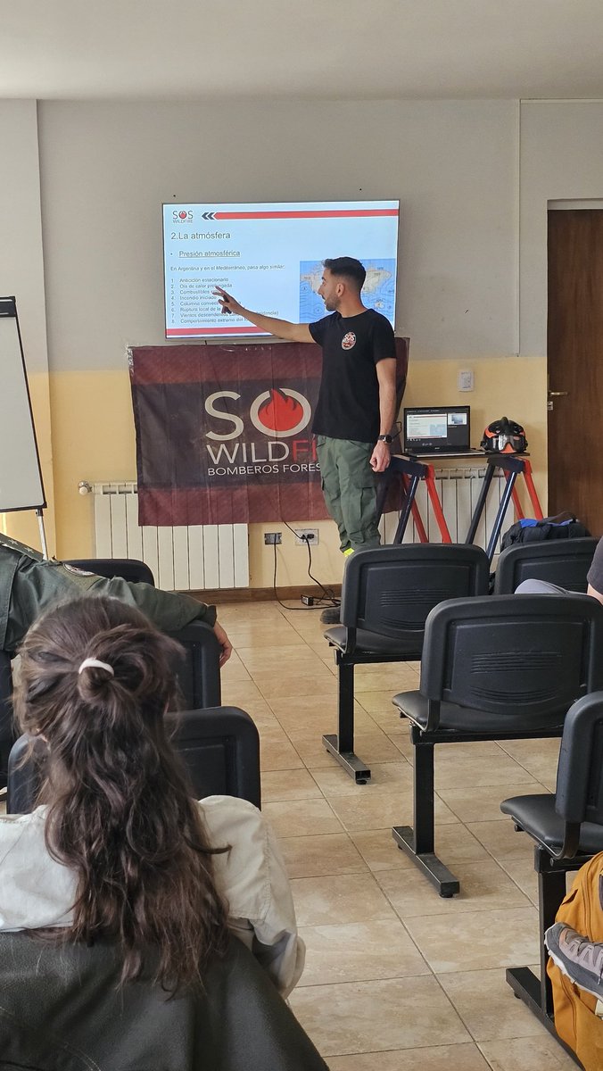 SOS wildfire tweet media