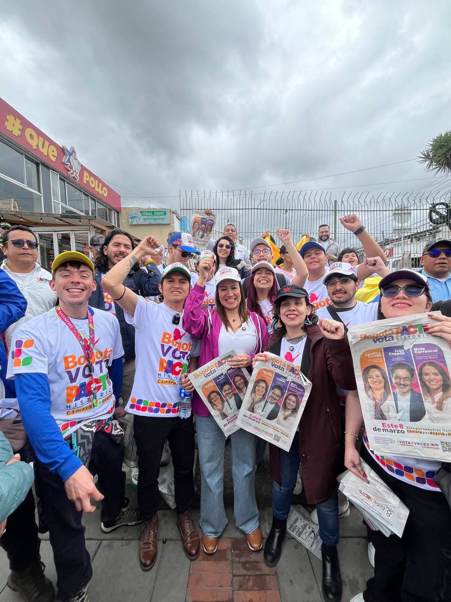 carolinacorcho's tweet image. La unidad es el camino para ser mayoría en el Congreso y seguir sacando adelante las reformas que transforman la vida de los colombianos ✊🇨🇴🤝

El cambio se defiende en la calle y se consolida en las urnas: vota 3 veces por el Pacto Histórico ✨🗳️
#elpactosetomabogota
