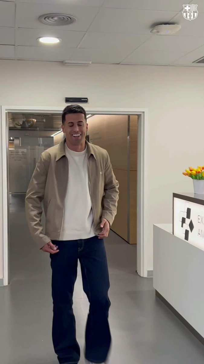 رسميًا | برشلونة يعلن اجتياز جواو كانسيلو للفحوصات الطبية وتوقيع العقود الرسمية غدًا الثلاثاء 