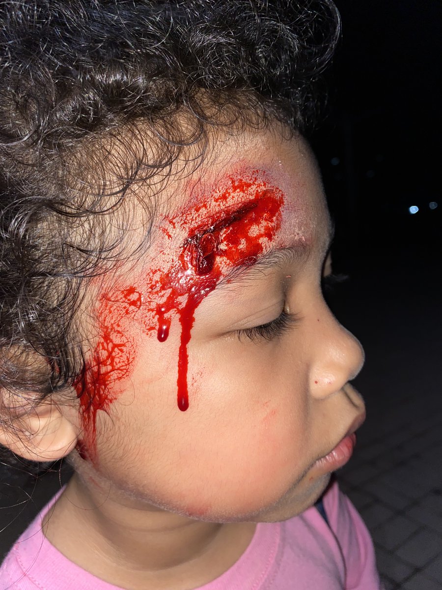 grossigned's tweet image. akhirnya bakat yg terpendam kepake di dunia kerja. trima kasii ya Allah🙏🏻