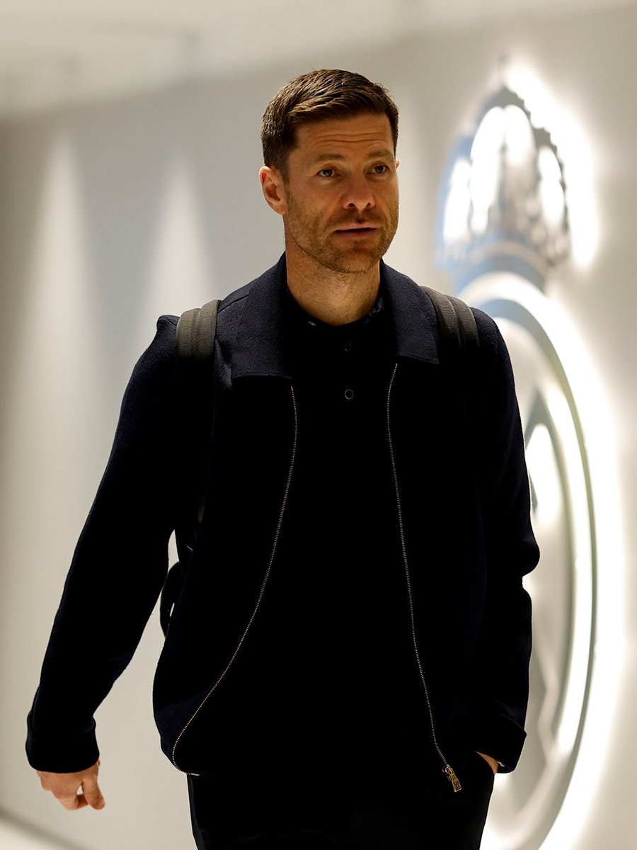 SeputarMadrid's tweet photo. ¡Gracias y mucha suerte, @XabiAlonso! 🤍 https://t.co/7nYSbjqQIu