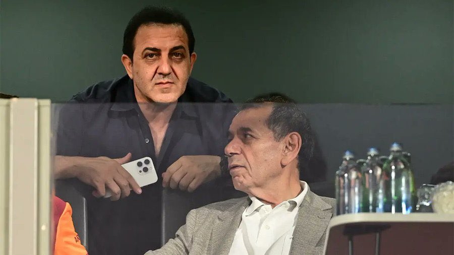 İş bilmeyen simitçinle al tasını tarağını git bu kulüpten !

 #ÖzbekYönetimiDurmasın