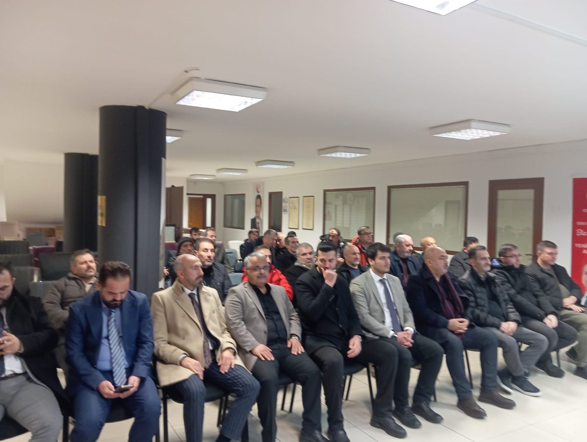 📍 İl Yönetim Kurulu Toplantısı 

İl Yönetim Kurulu toplantımız, İl Başkanımız Mustafa Yanılmaz başkanlığında gerçekleştirildi. 

Niyet hayr, akıbet hayr Biiznillah...