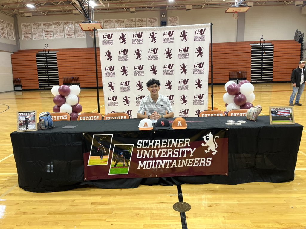 G6Prospects's tweet photo. Congrats once again to our G6 Prospect Joey Chapa as he signed his letter of intent this afternoon!!! Joey is ready to show out his senior year and be ready for his college career 💥💪🏽💯🔥⚾️

#G6Prospects
#SchreinerUniversity
#Family https://t.co/0JuY067qhp