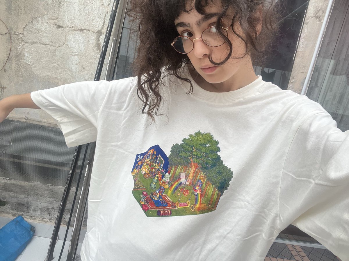 gatinhofada's tweet image. camiseta habbo