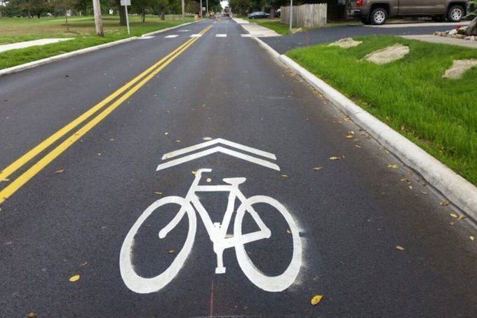 WalkArlington's tweet image. 🚲Roll on up for the January #ArlingtonVA Bicycle Advisory Committee Meeting ow.ly/U2Aw50XUesy
📅Monday, January 12, 2026 / 7-9 PM
💻Via TEAMS  ow.ly/Oapc50XUesA
#TRAC #VisionZero
