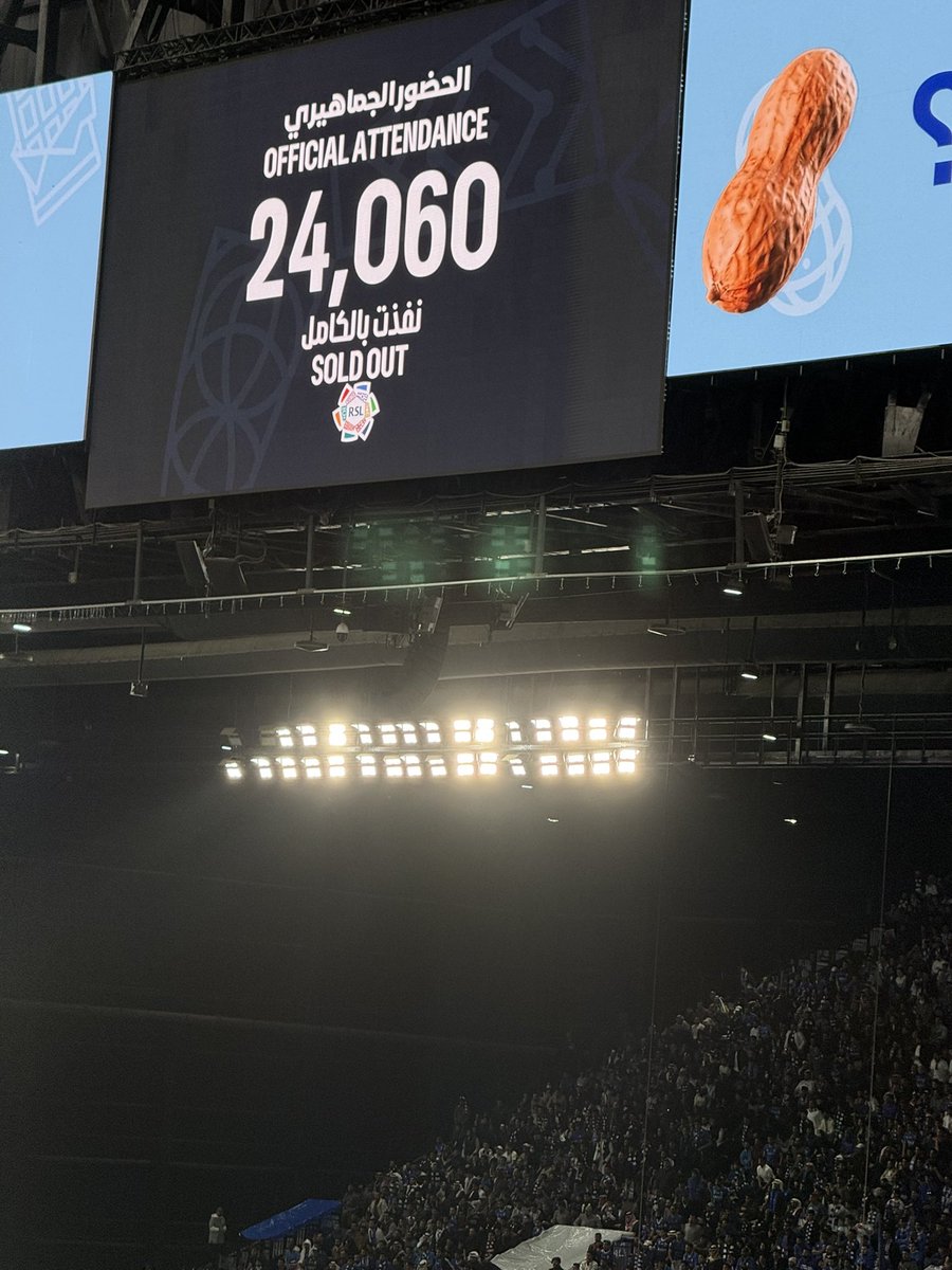 عمرو tweet media