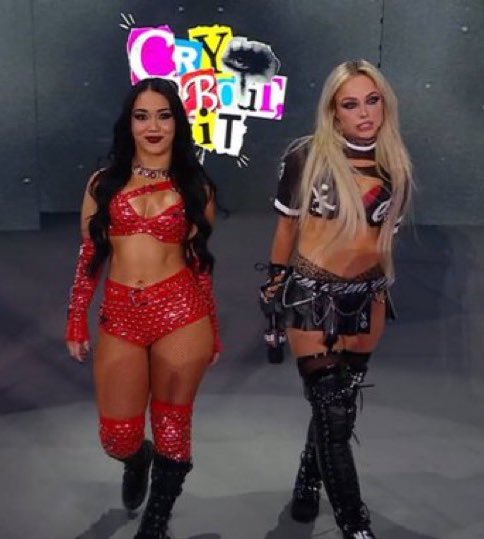 rollininmone's tweet image. This might be the FINEST duo on planet earth.