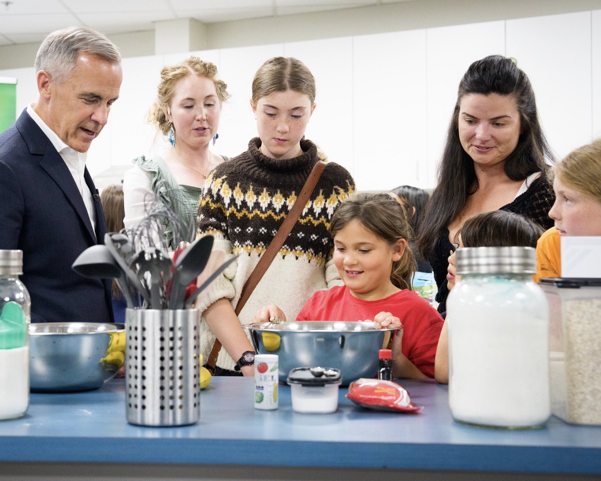 Mark Carney tweet media