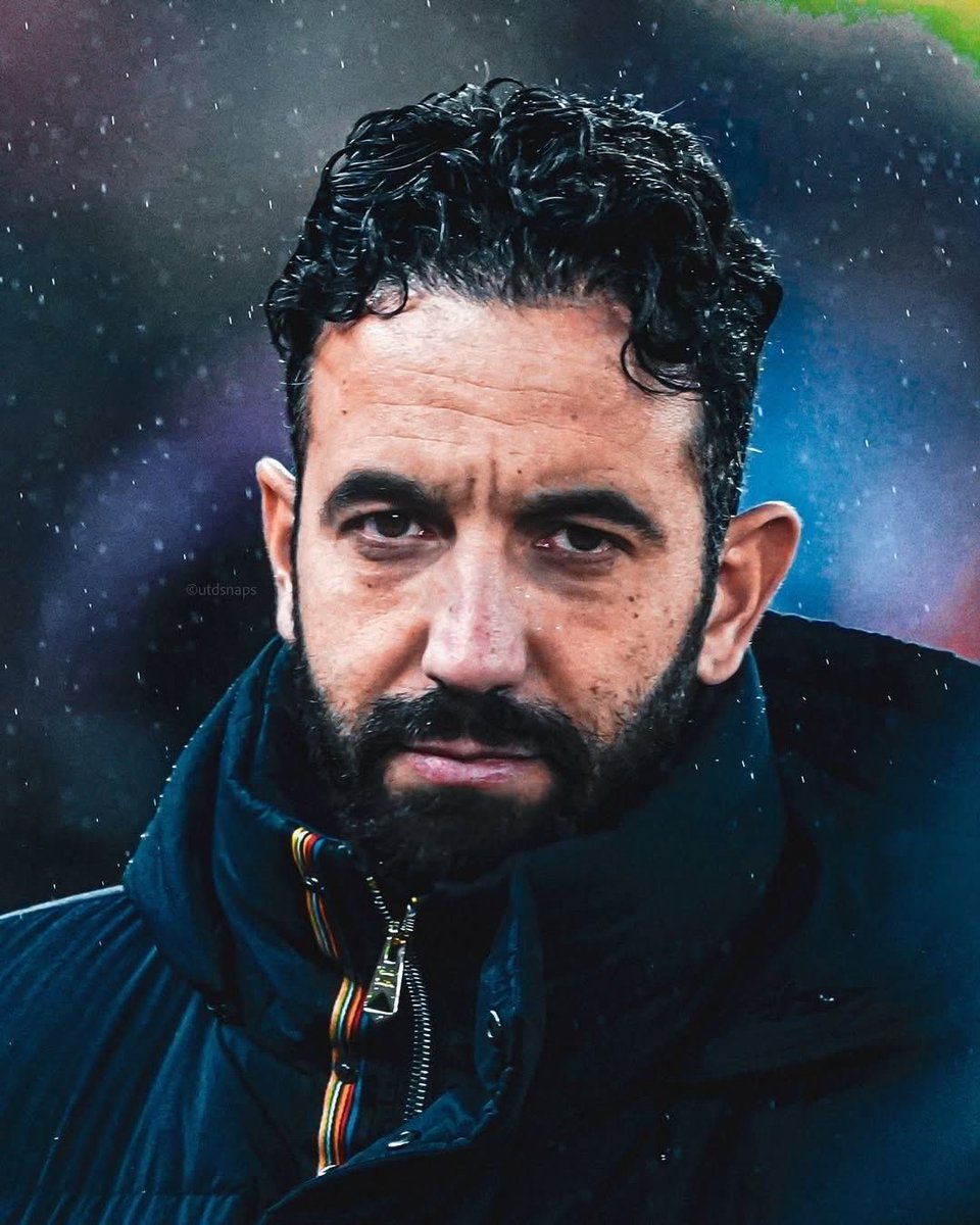 UtdMaI's tweet image. Rasmus Hojlund OUT - Benjamin Sesko IN 

Rashford and Garnacho OUT - CUNHA IN 

Antony and Sancho OUT - Bryan Mbeumo IN 

Andre Onana OUT - Senne Lammens IN 

NO new midfielders signed, NO new CB signed, NO new fullbacks signed, NO additional forward signed for squad depth.

Was…