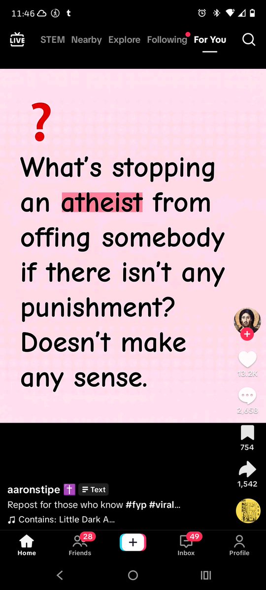 Sk1nnyN3ko's tweet image. Every day I hate Christians a lil more