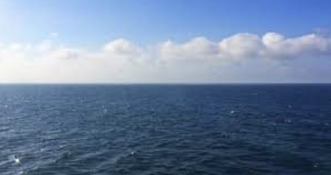 Unique photo - Freedom Flotillas sail to help the people of Iran.