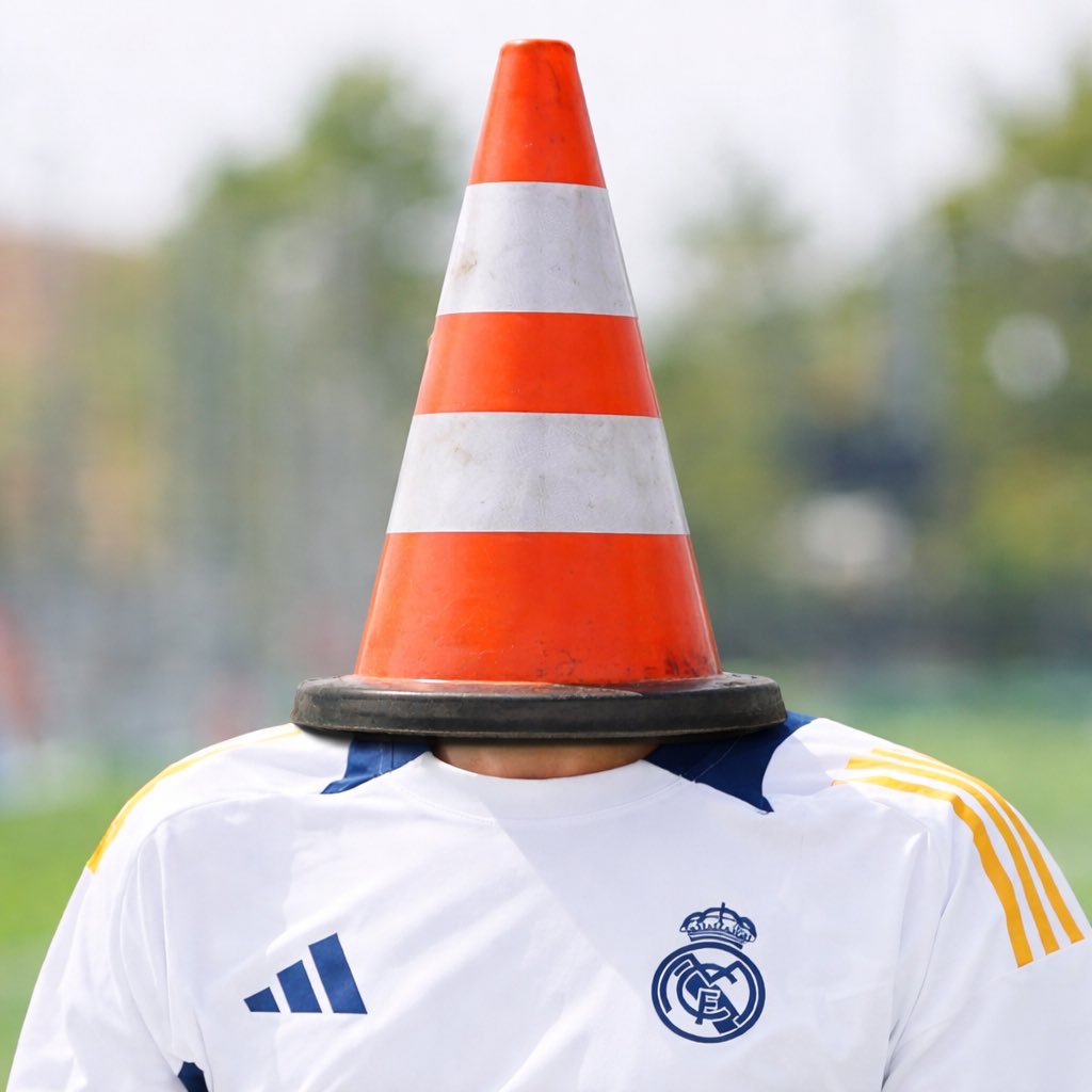 NJRMagic10's tweet image. Welcome Mr Conehead 😂
This’ll be fun