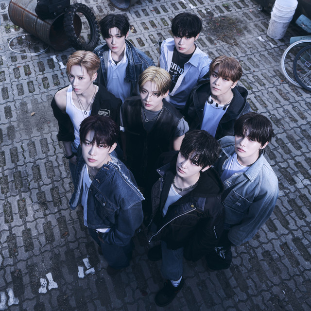 kchartsmaster's tweet image. "EUPHORIA" by ALPHA DRIVE ONE debuts at #7 on the Worldwide iTunes Album Chart.