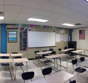 Selene406's tweet image. You’ll see that in schools too….the Kindergarten and Elementary Schools are so colorful ….the Colors fade as you go to High School