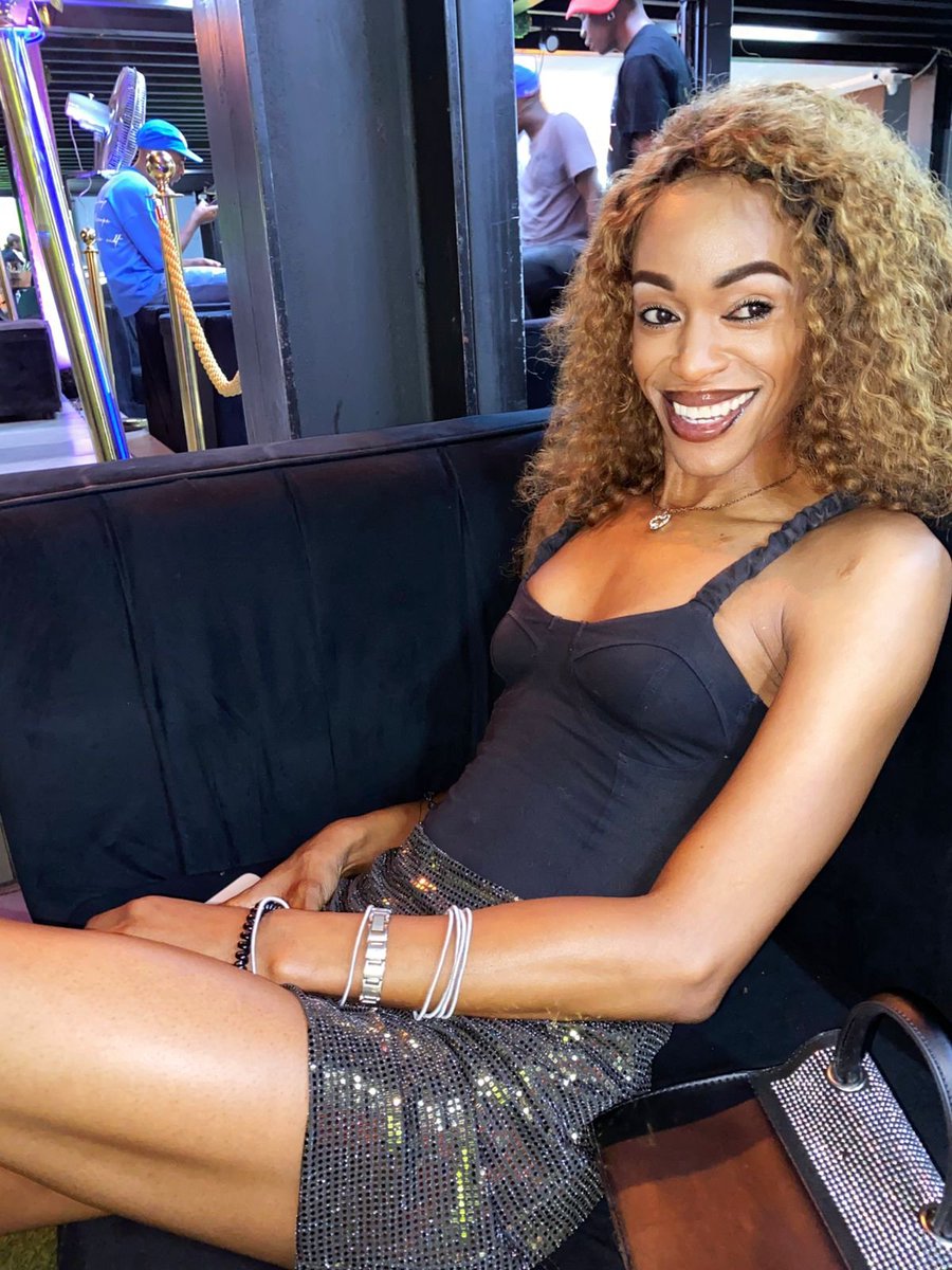 nantsuky's tweet image. The night has its own language and we speak it fluently 🫦
#TransWomenAreWomen🏳️‍⚧️
#TransIsBeautiful🏳️‍⚧️
#ProudTrans🏳️‍⚧️