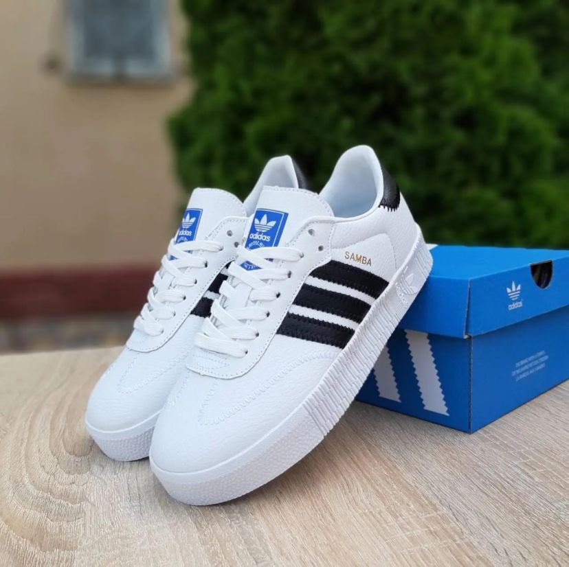 sow1_A's tweet image. Coucou tout le monde ✨
Je partage de nouvelles chaussures
🏷️12000💕
N’hésitez pas à republier pour soutenir mon travail, merci infiniment