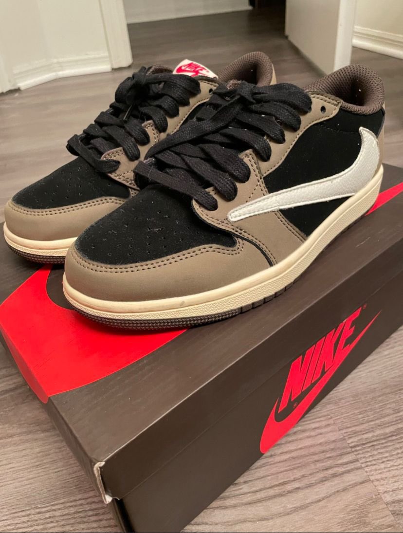 sow1_A's tweet image. Coucou tout le monde ✨
Je partage de nouvelles chaussures
🏷️12000💕
N’hésitez pas à republier pour soutenir mon travail, merci infiniment