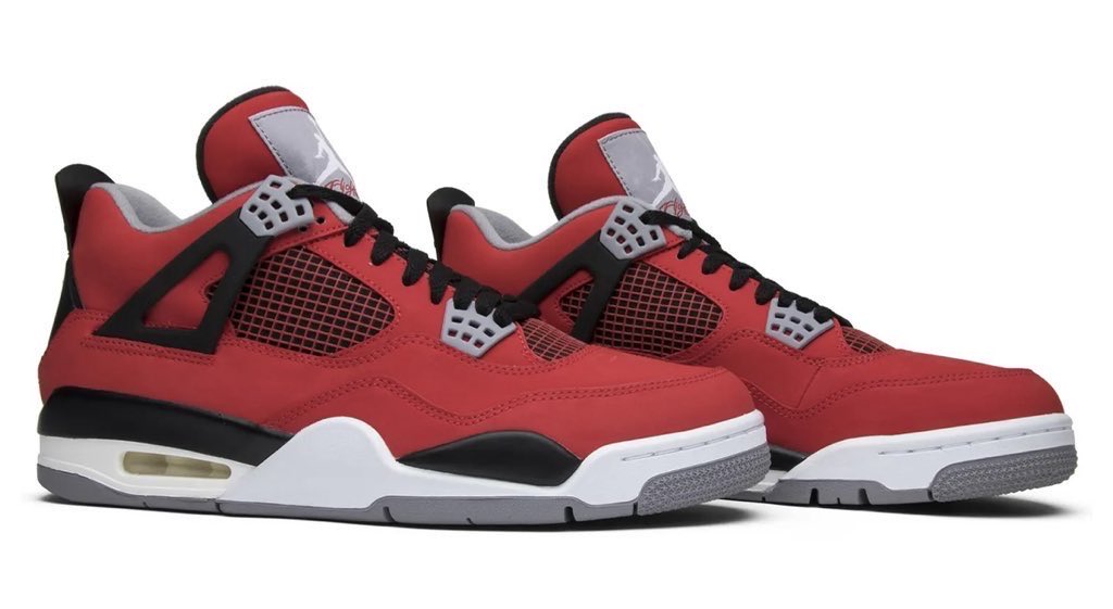 Ovrnundr's tweet image. Nike Air Jordan 4 “Toro Bravo” ⛽️ 

• $220
• May 2nd

After 13 years the pair is returning