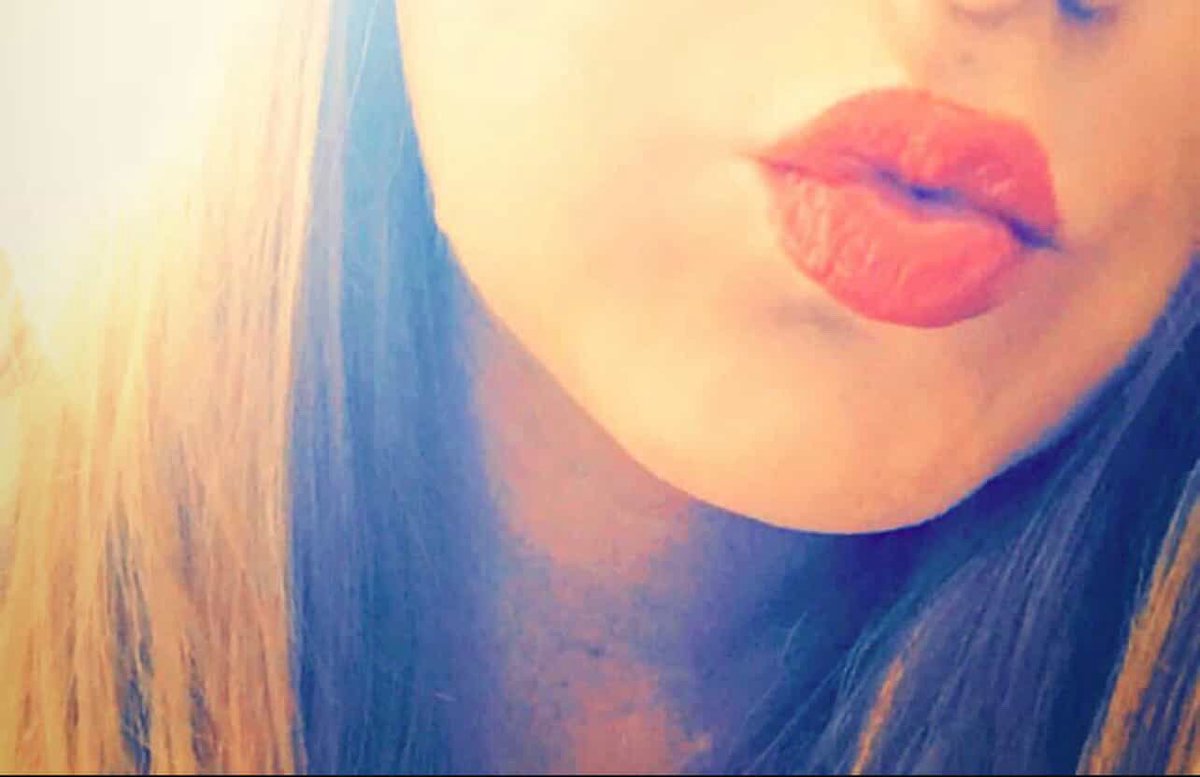 Bayou_Belle_'s tweet image. Was just informed that it is National Kiss a Ginger Day!  Y’all are missing out!! 😜👩‍🦰💋