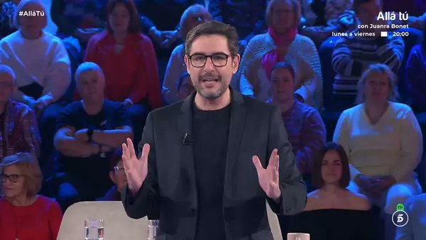 teleaudiencias's tweet photo. #Encuesta: ¿Te ha gustado el regreso de #AllaTú a Telecinco?

RT: SI, era necesaria su vuelta a la tarde
MG: NO, más de lo mismo... https://t.co/gL6AEEOX1g