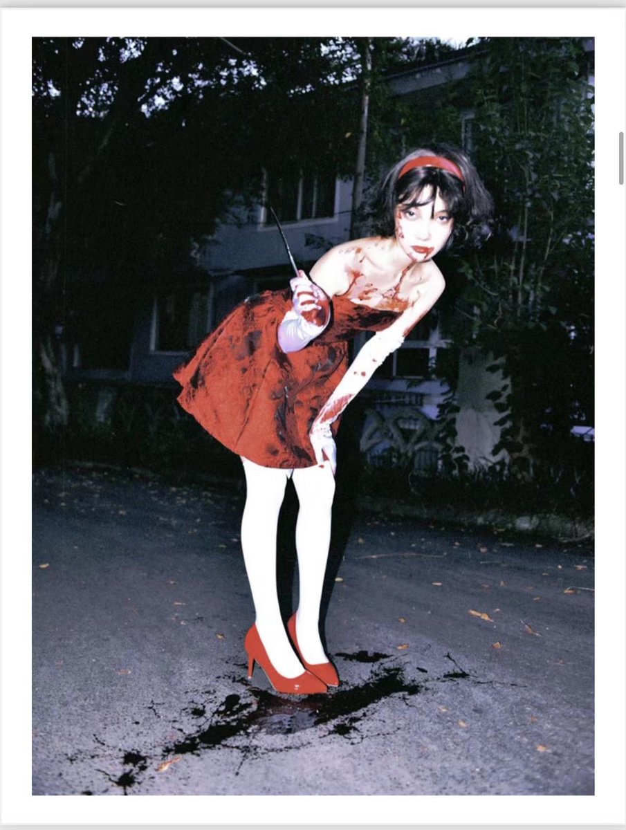 solisolsoli's tweet image. Perfect blue by xiuxiukong