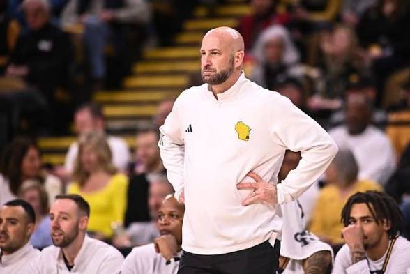 In his 24th season on the sidelines, Milwaukee head coach Bart Lundy becomes only the 22nd active NCAA coach to reach 500 career wins, at all levels. He has done so winning at a .678 clip – with a short list of around only 40 coaches all-time reaching that plateau. Bart Lundy can