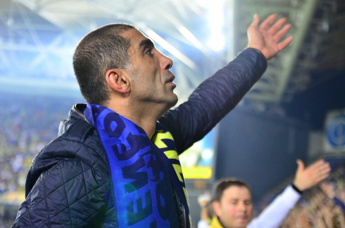 Vefatının 10. yılında Fenerbahçe tribünlerinin efsanesi Sefa Kalya'yı rahmetle anıyoruz.

#SonsuzSadakatSefaReis