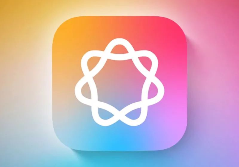 TechSpot's tweet image. Apple couldn't build the best AI for Siri, so it's borrowing Google's
– The next Siri runs on Gemini, not Apple's own models
techspot.com/news/110891-ap…