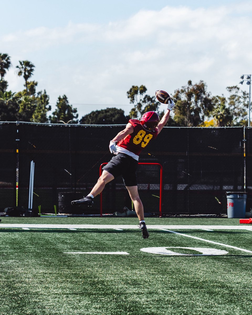 Collin Fasse tweet media