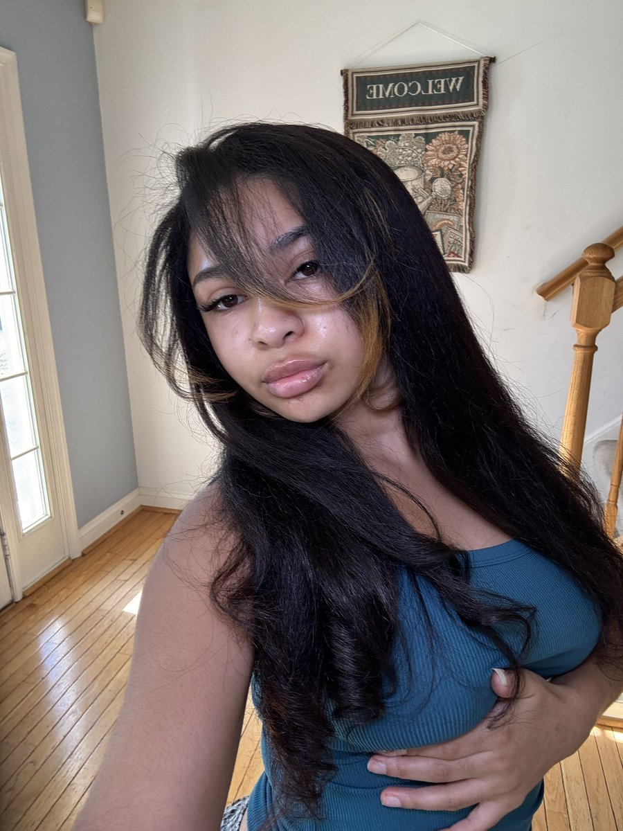 liyah tweet media