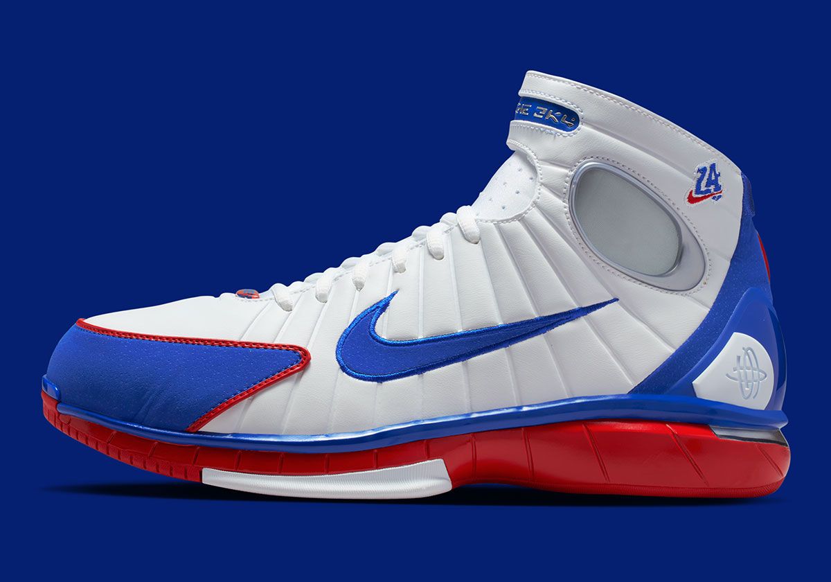 Sneaker News tweet media