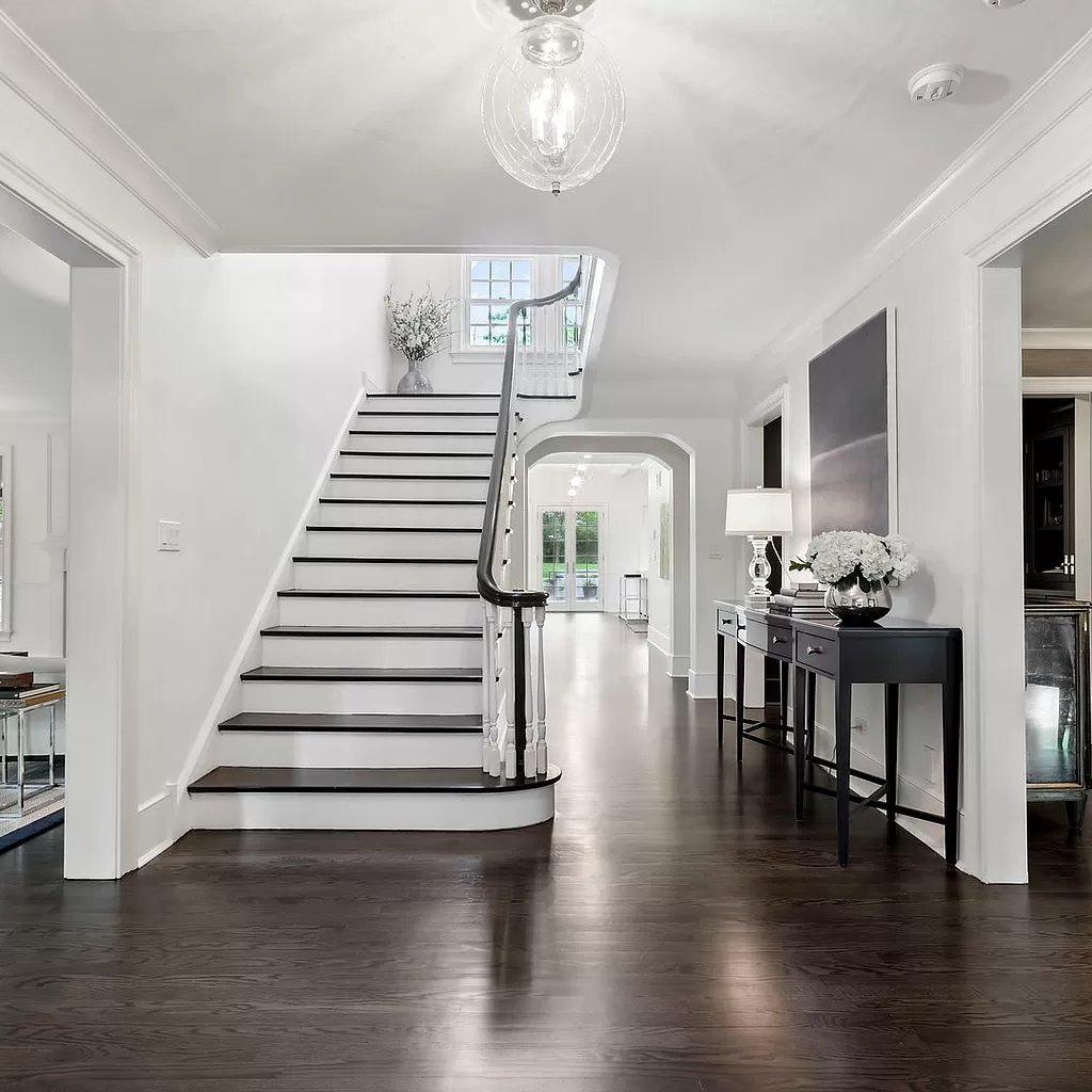 carbo_al's tweet image. Finally others are noticing the horrors of Millennial gray

Reject modernity, RETVRN TO TRADITION