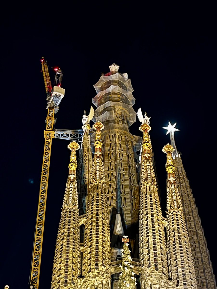 サグラダファミリア