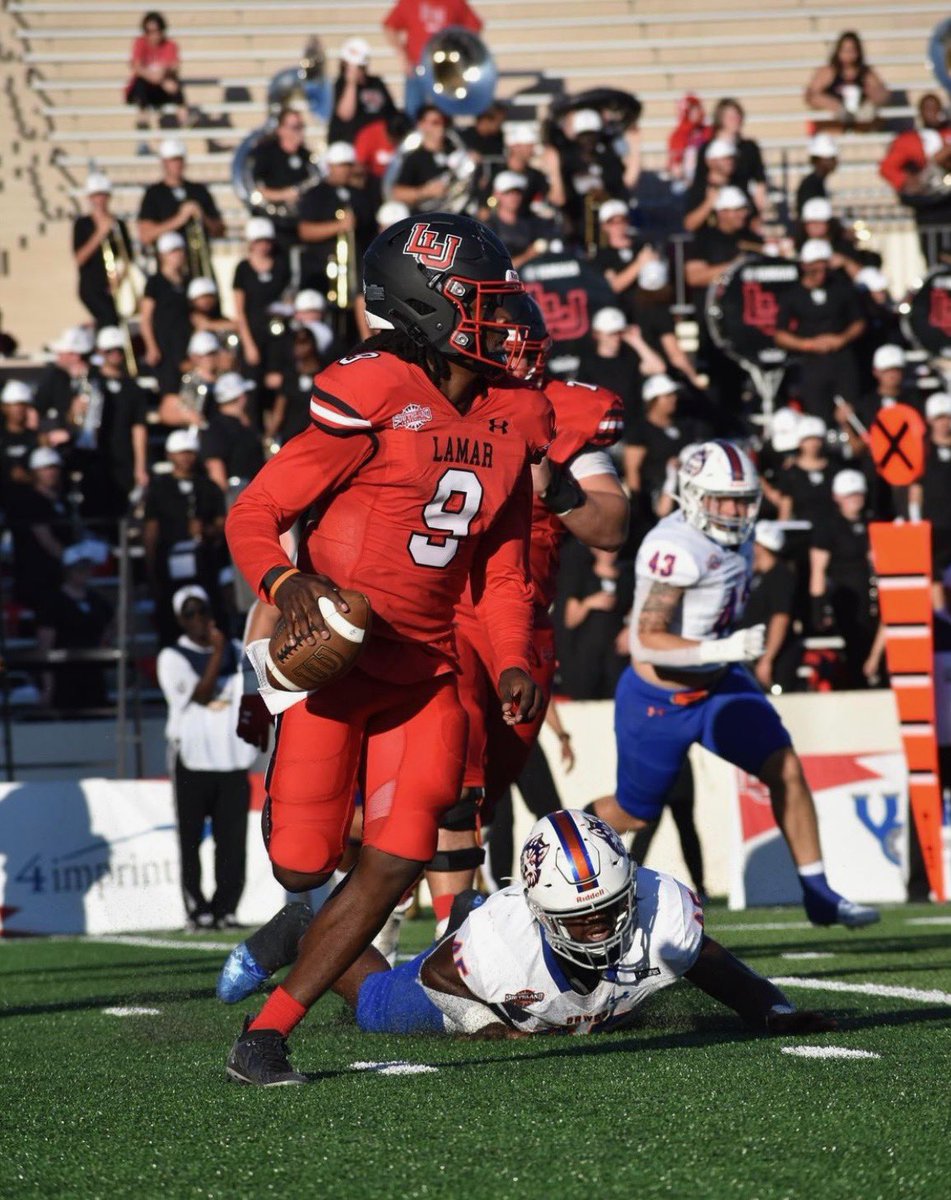 Izziek Chandler tweet media