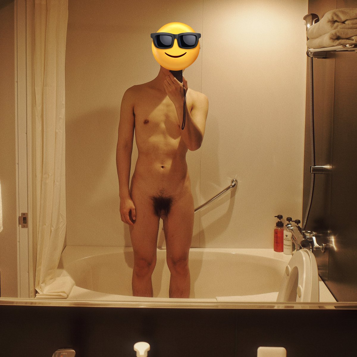 早泄练不壮 tweet media