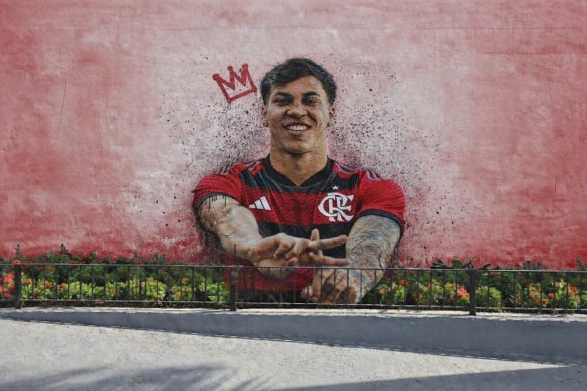 weelicosta's tweet image. e o Flamengo que botou o Kaio Jorge no muro do CT e tiveram que tirar às pressas kkkkkkkkkkkkkkkkkkkkkk