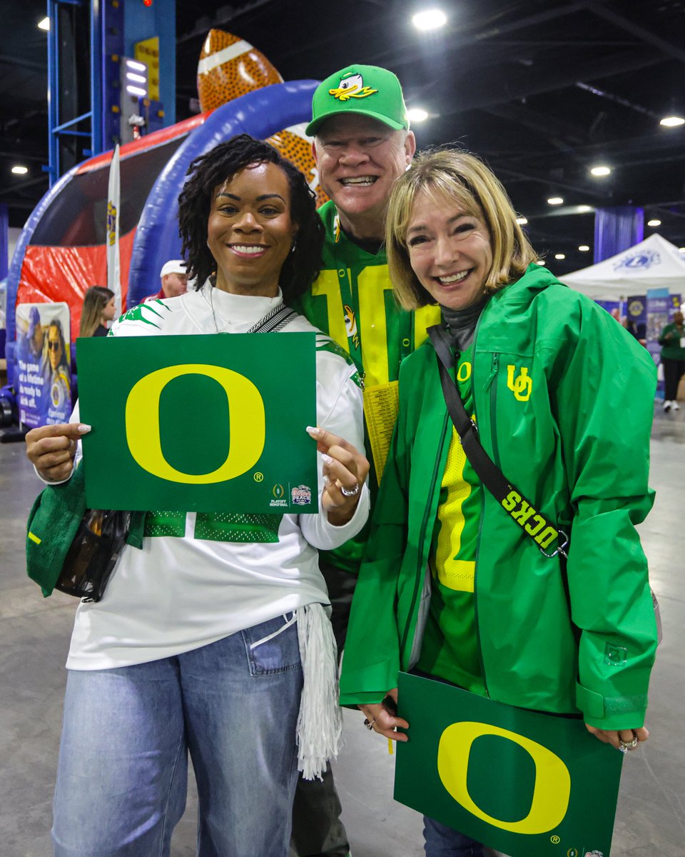 Chick-fil-A Peach Bowl tweet media